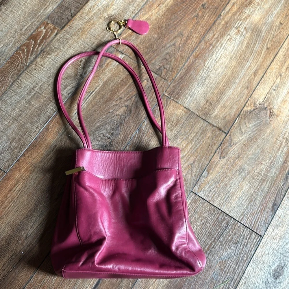 Giani Bernini Purse. New condition.
